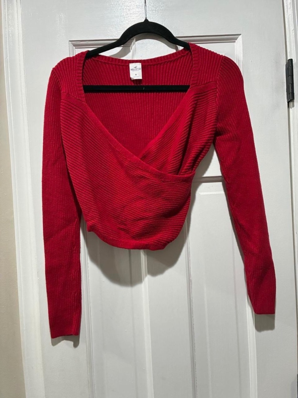 Women’s Long sleeve Hollister crop top